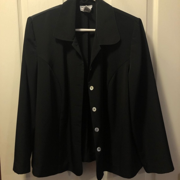 Main Street Classics - 2pc 16 (A16) black dress/jacket - Picture 3 of 7